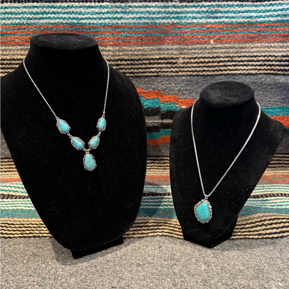 Justin Boots Turquoise Necklace Set